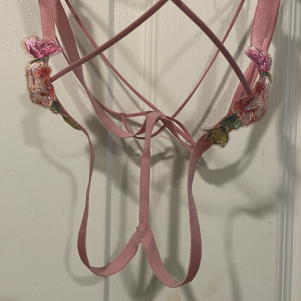 Victoria's Secret Pink Dusty Rose Floral Embroidered Strappy Teddy Lingerie - Picture 5 of 10